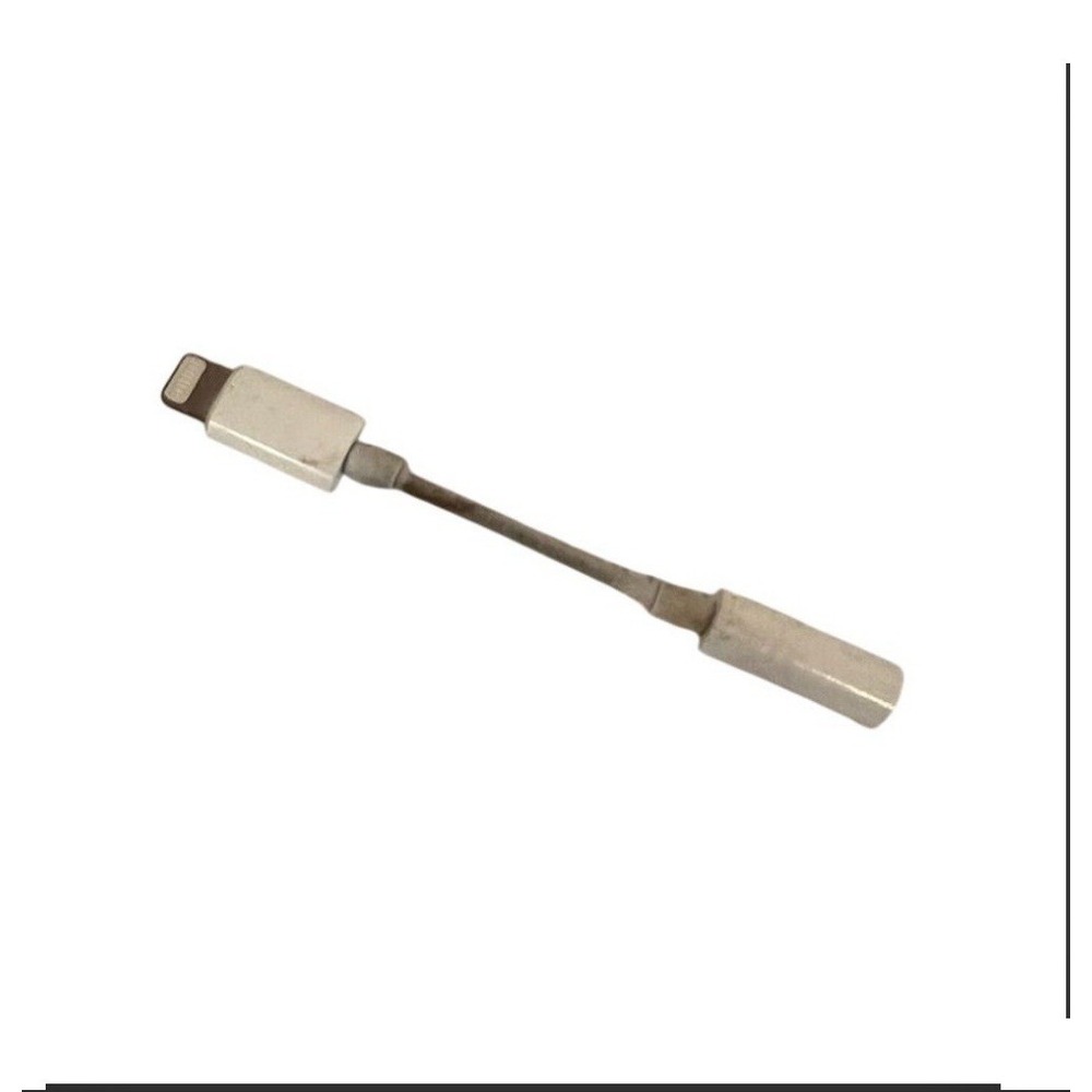 Apple MMX62FE/A Lightning toโ 3.5mm Headphone Jack Adapter